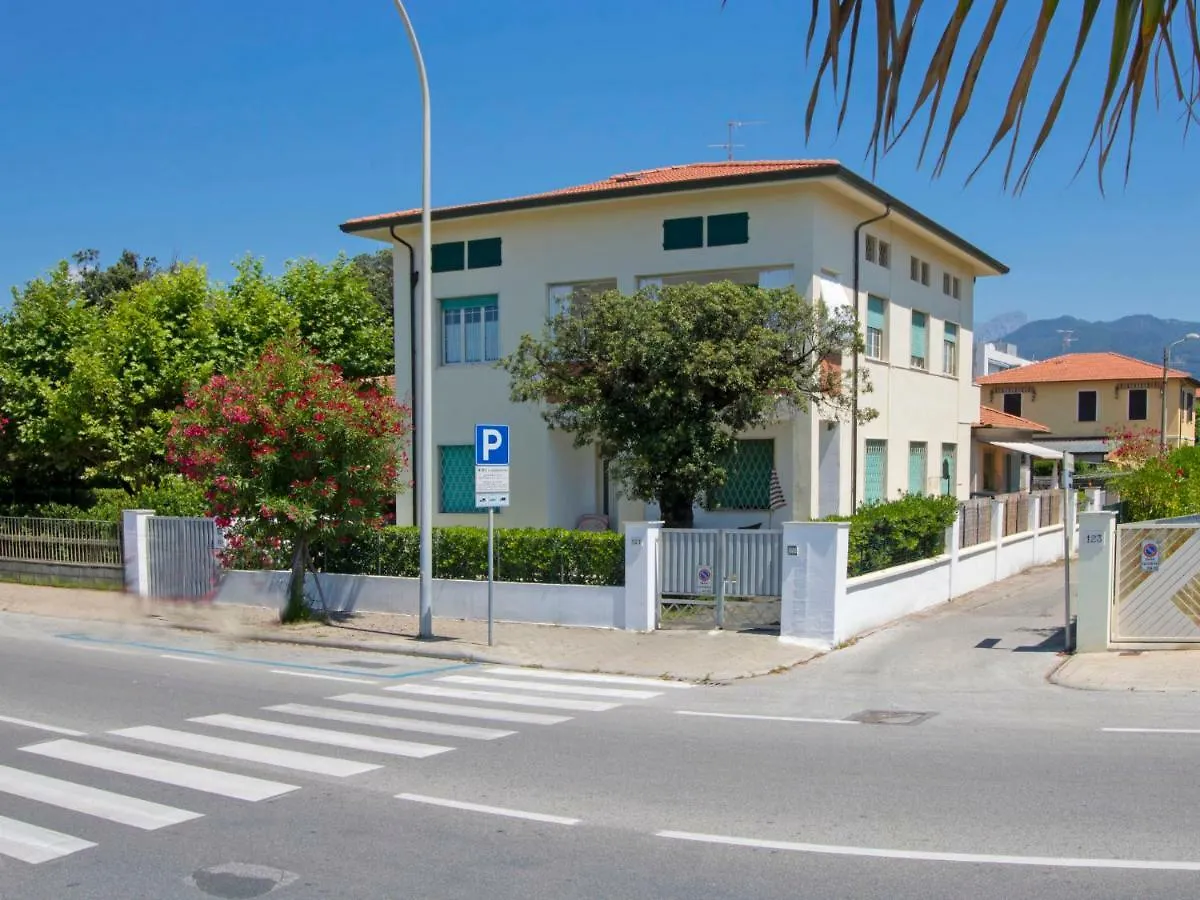 Apartment Sandra By Interhome Le Focette