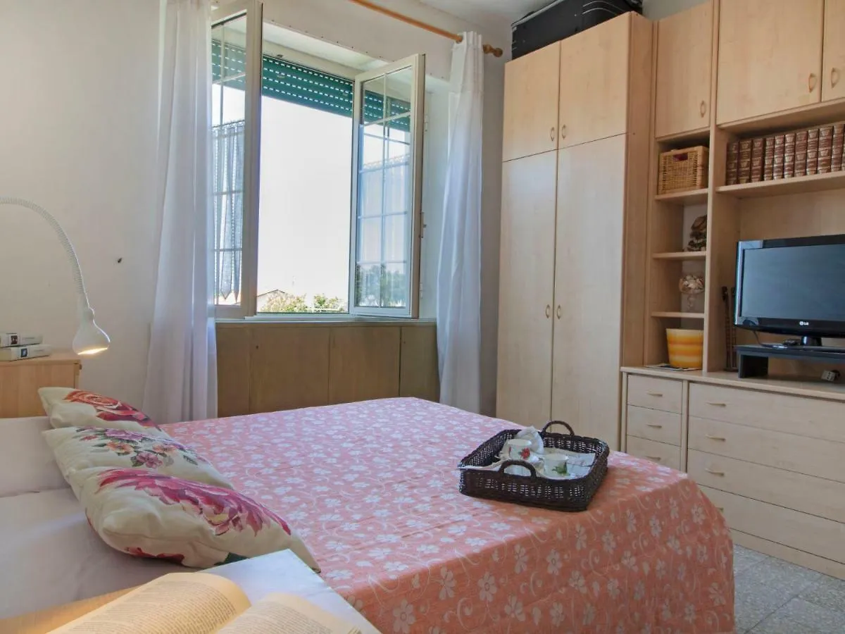 Apartment Sandra By Interhome Le Focette