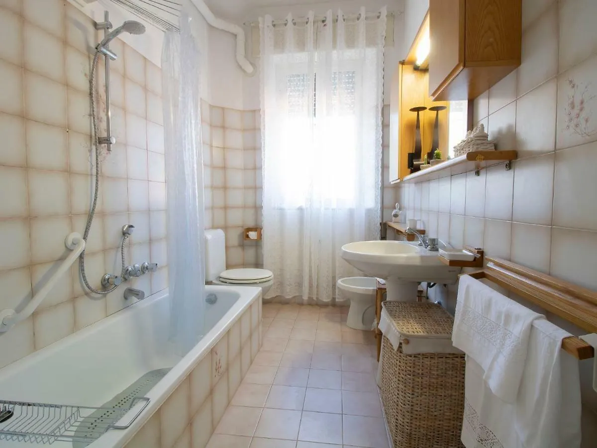 Apartment Sandra By Interhome Le Focette 0*,